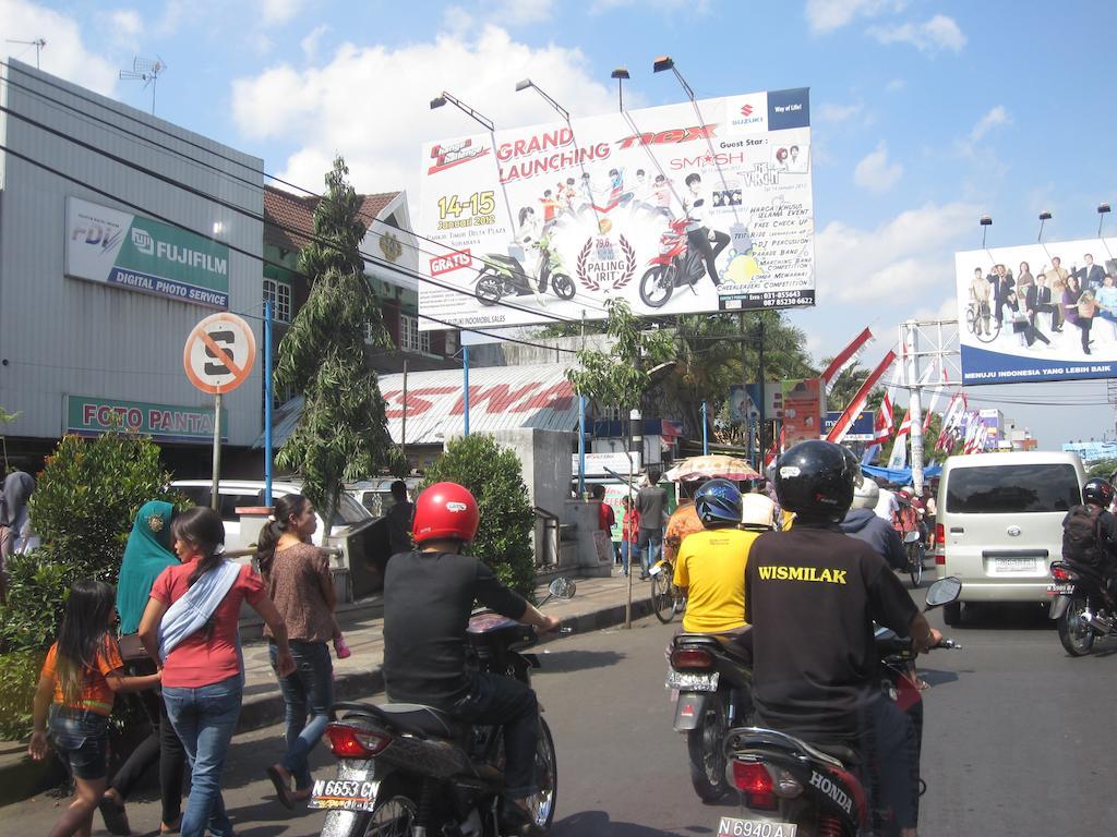 Hotel Santosa Malang Luaran gambar