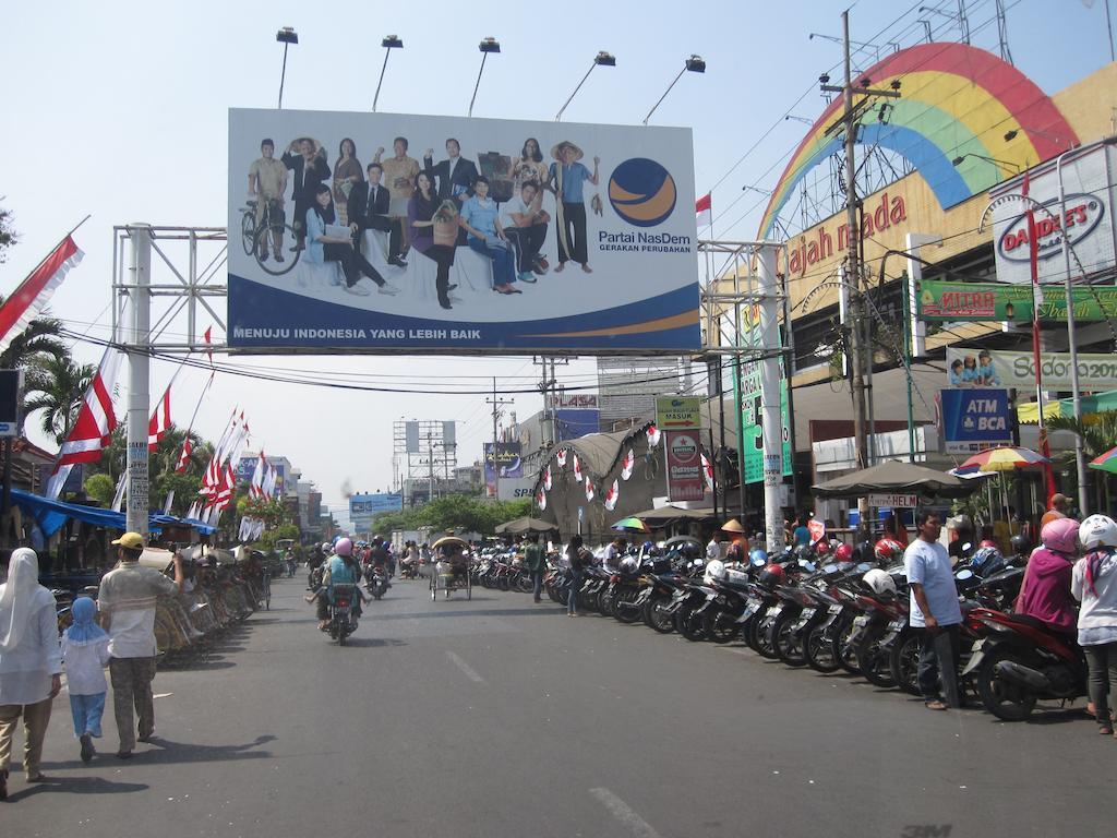 Hotel Santosa Malang Luaran gambar