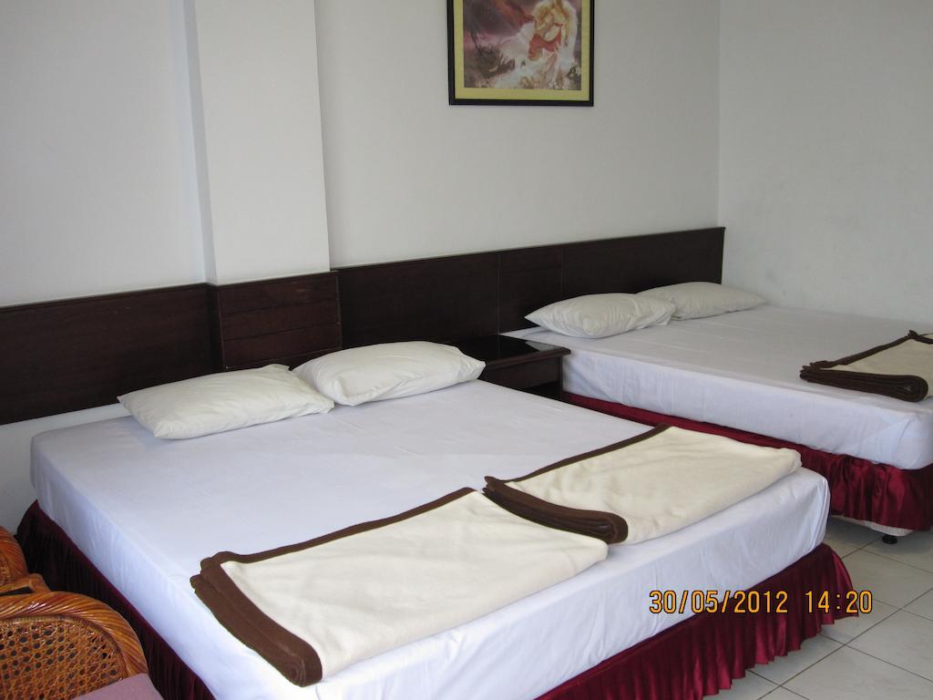 Hotel Santosa Malang Bilik gambar